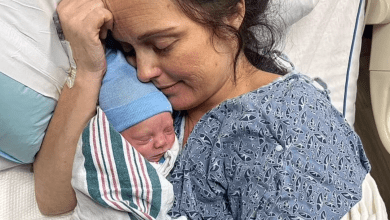 Photo of VIDEO: Woman Gives Birth on Toilet After Mistaking Labor Pains for Constipation